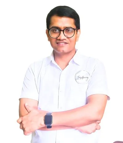 economics teacher